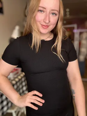 Black Essential Short Sleeve top