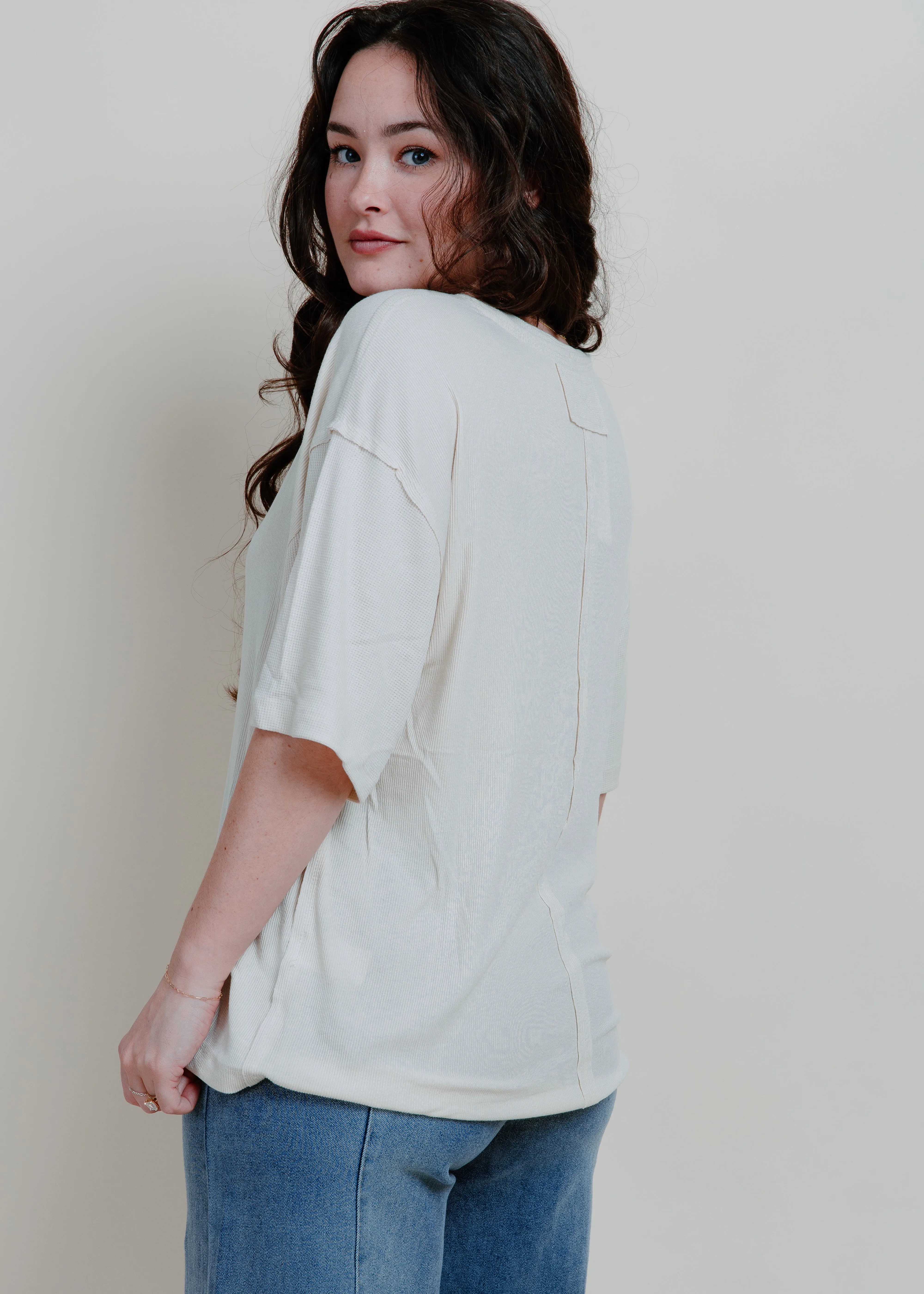 Carter Capsule Tee - Cream