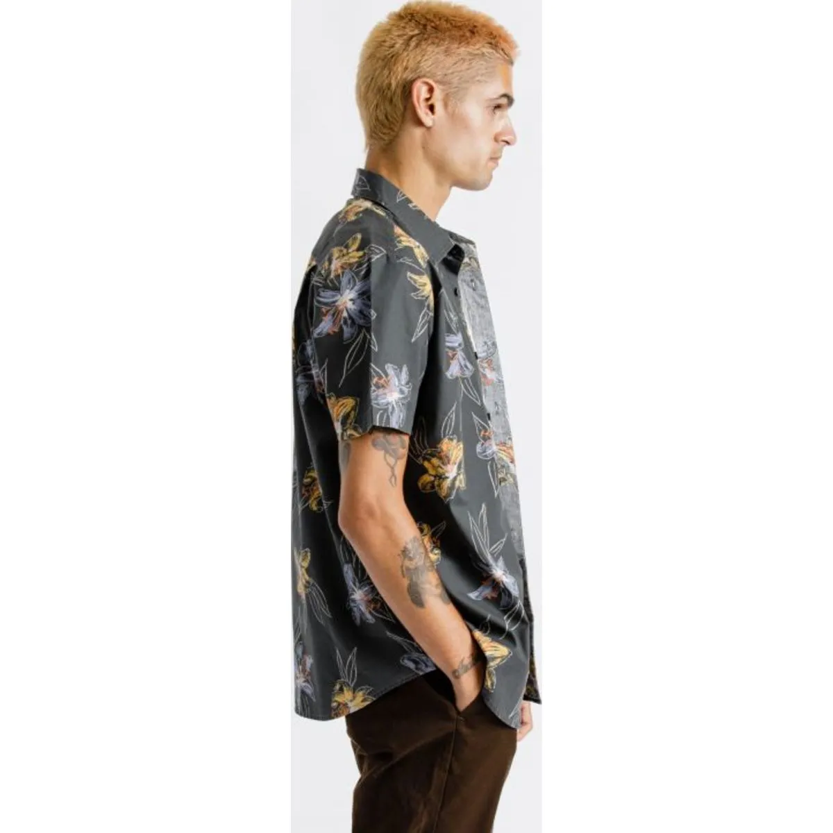 Charter Print S/S Woven - Washed Black/Honey
