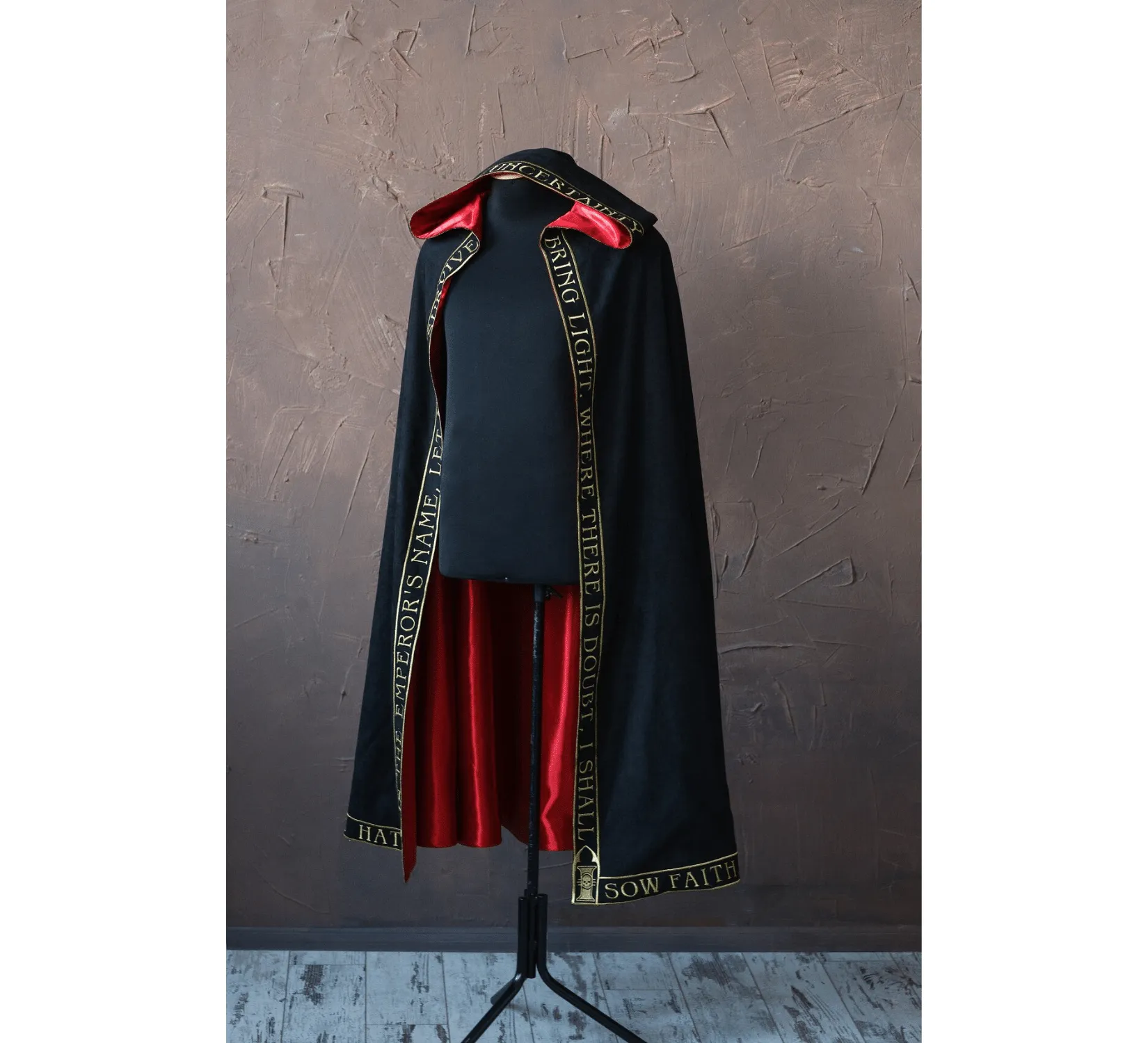 LARP hooded cloak with embroidery