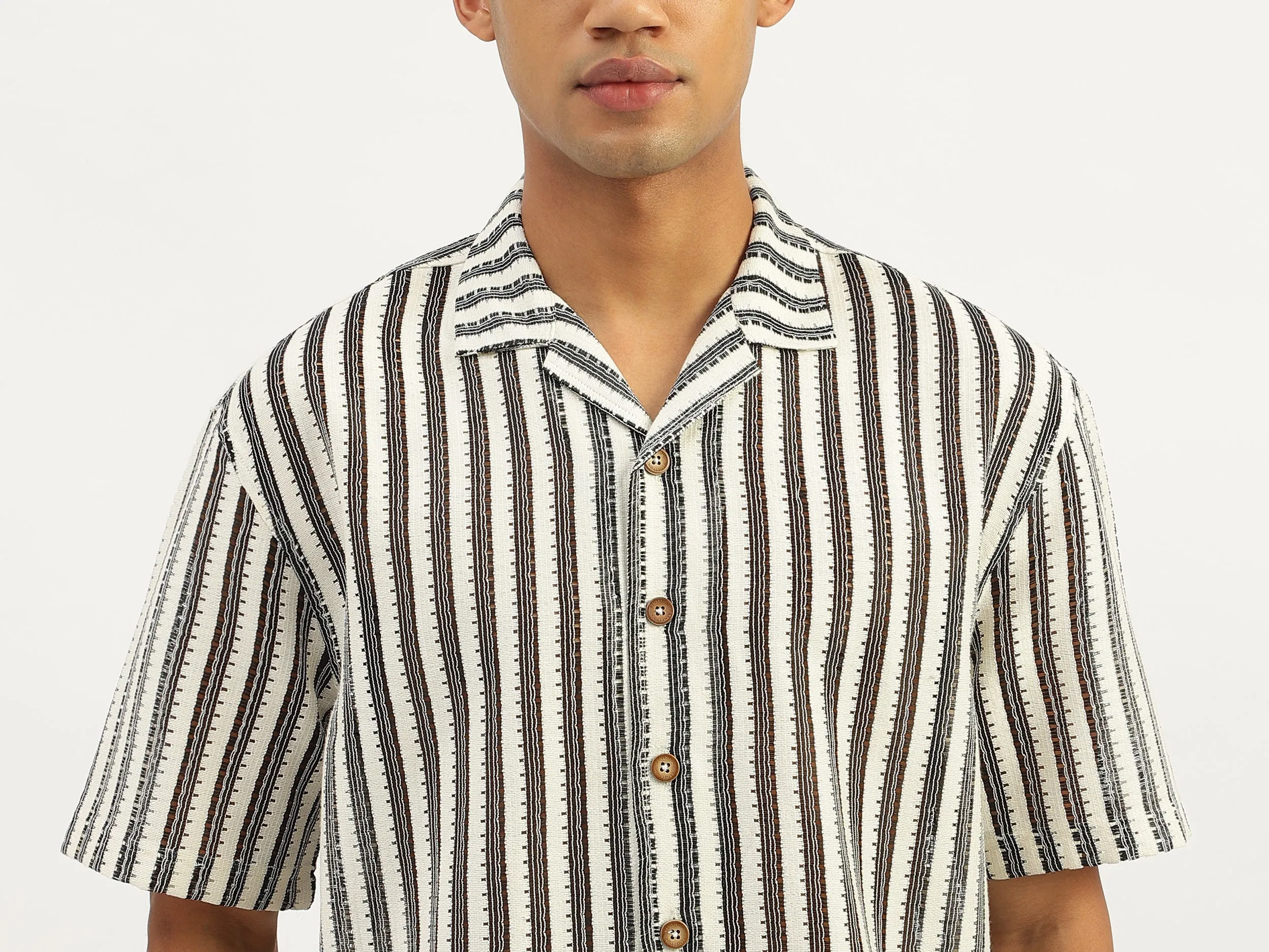 Oversized Fit Resort Collar Crochet Shirt