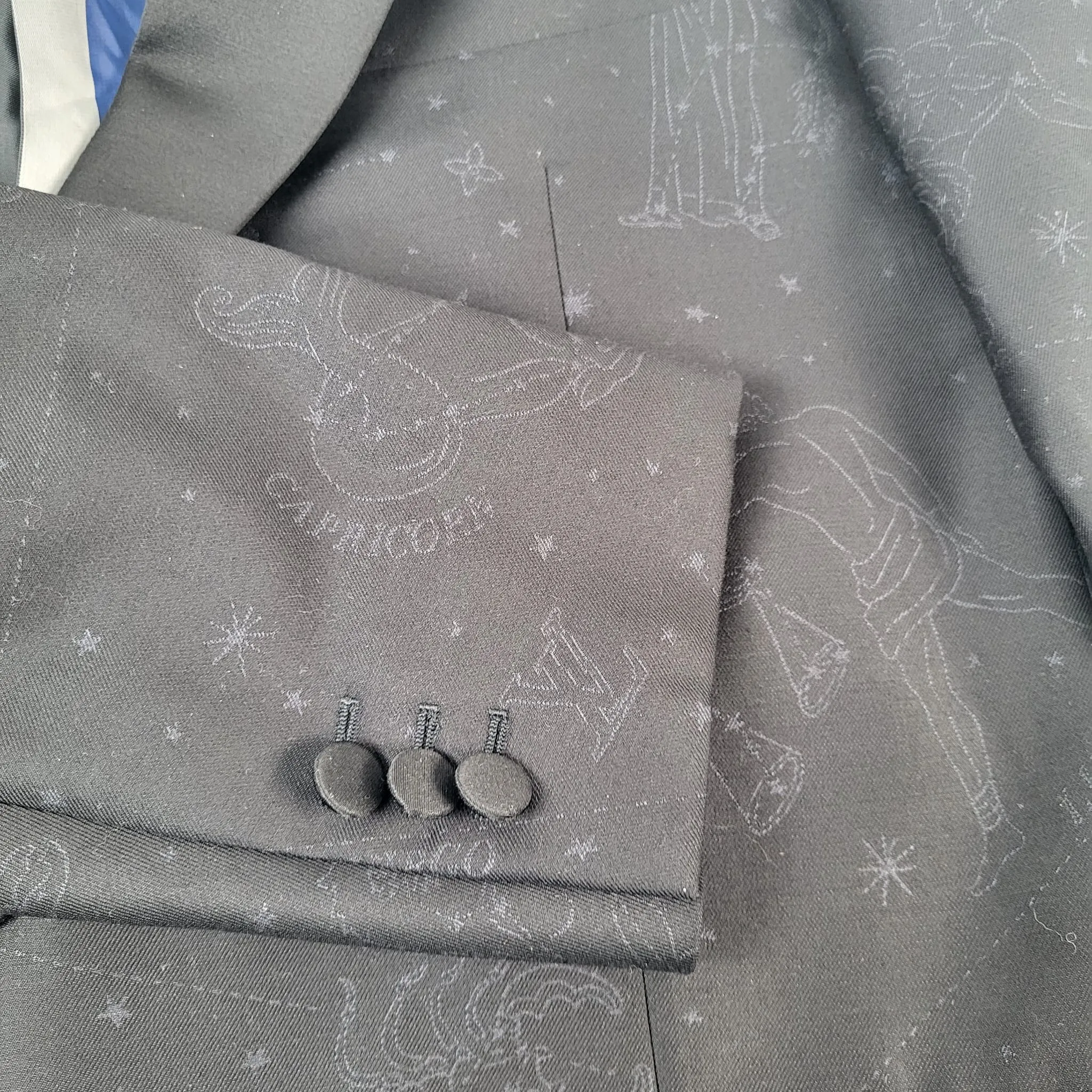 Pont Neuf Fit Peak Lapel Zodiac Evening Jacket