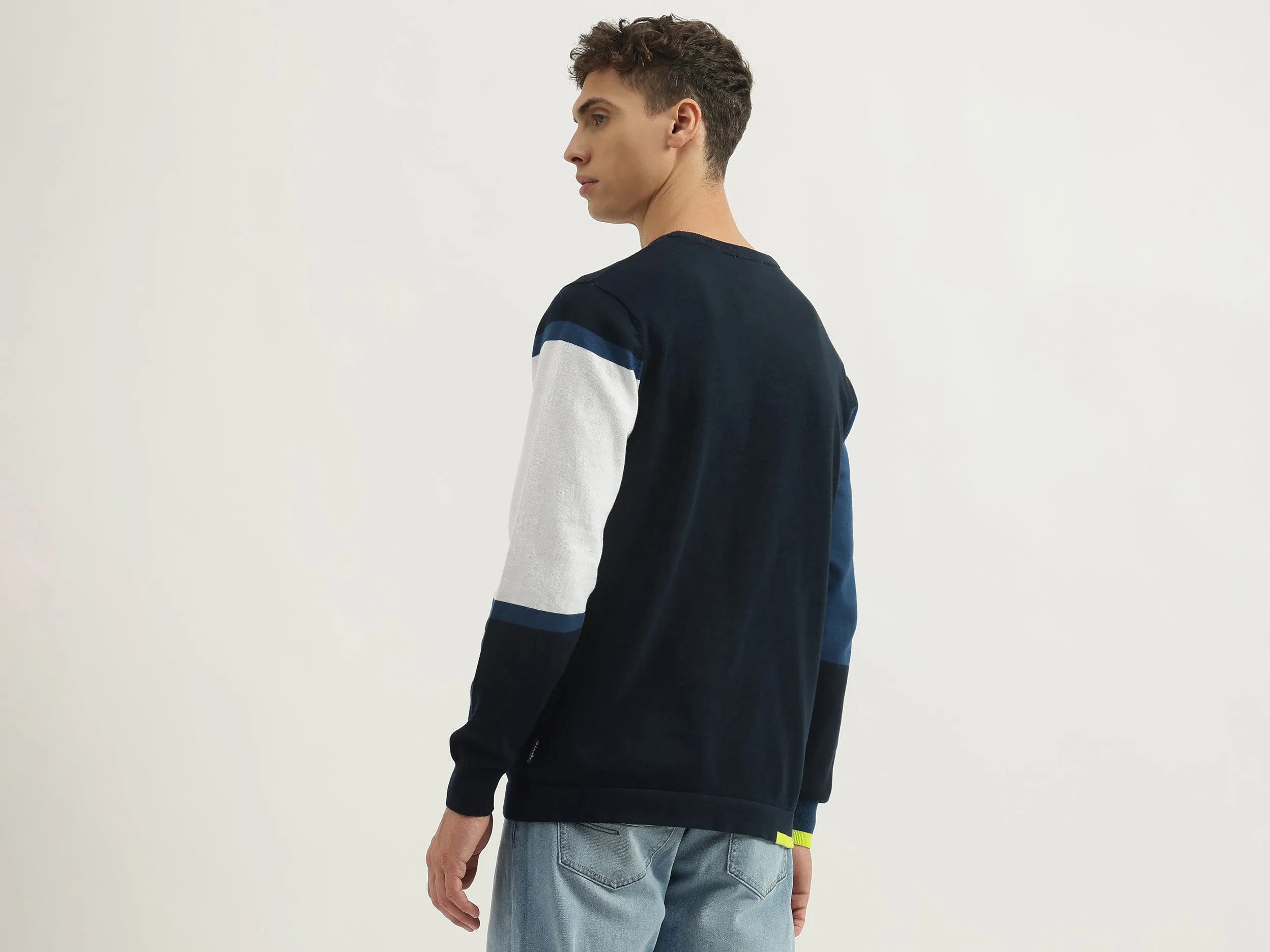 Regular Fit Round Neck Colorblock Sweatshirts