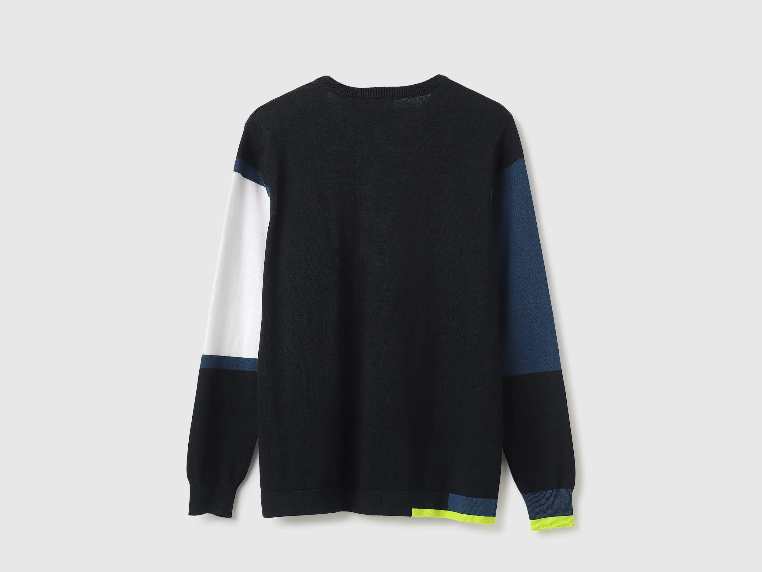 Regular Fit Round Neck Colorblock Sweatshirts