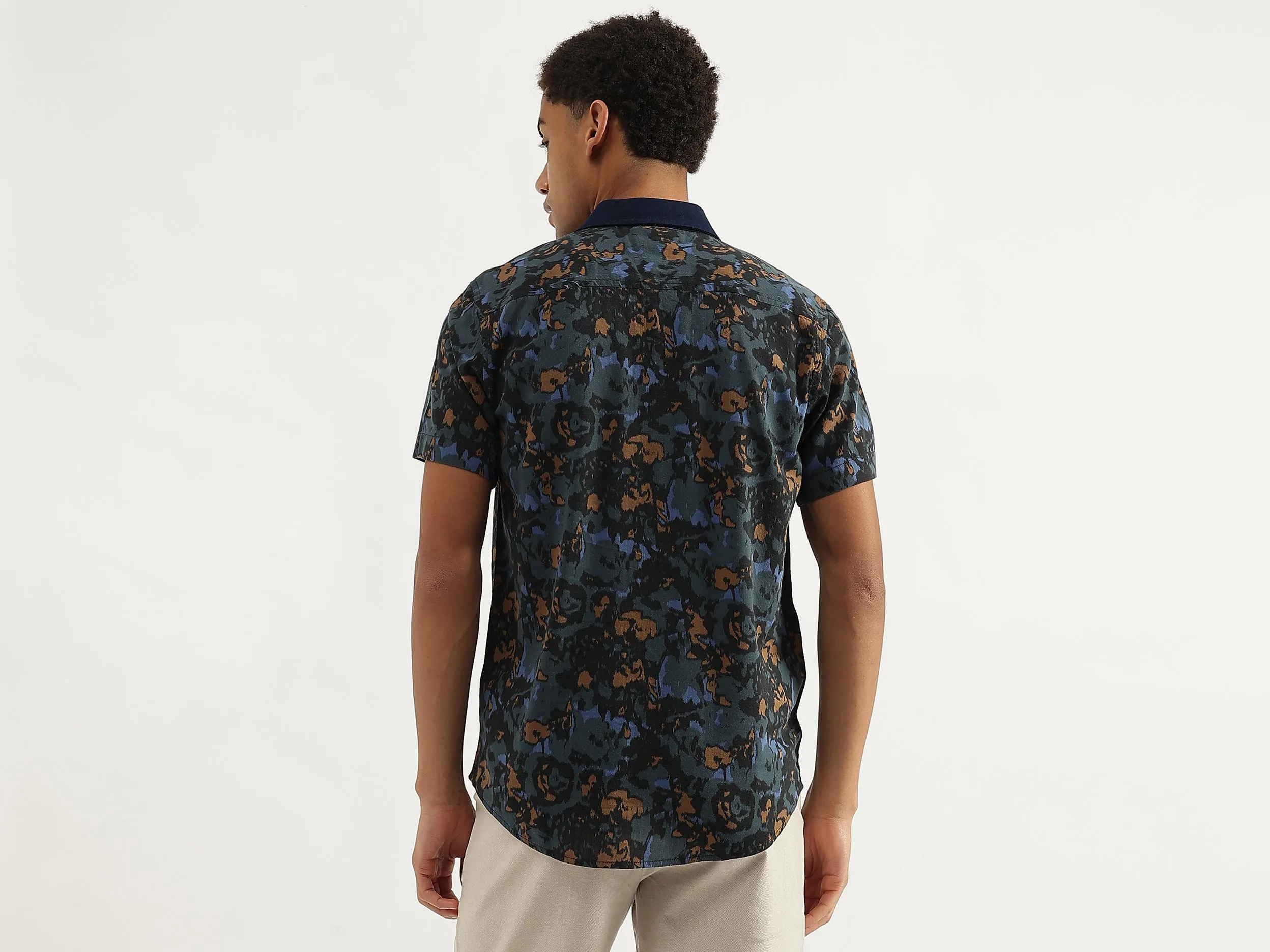 Regular Fit Spread Collar Abstract Camouflage Shirt
