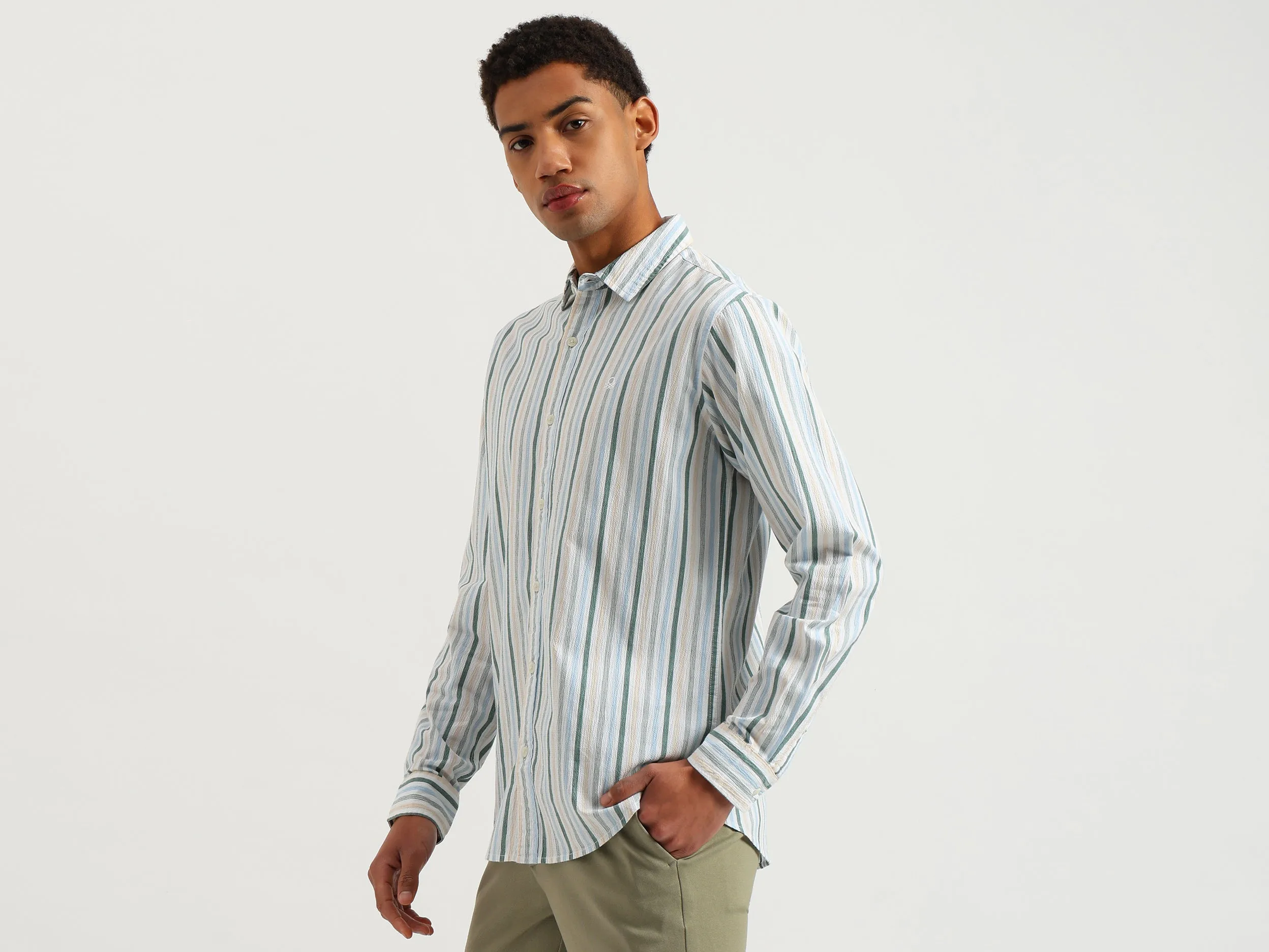 Regular Fit Spread Collar Crinkle Striped Shirt