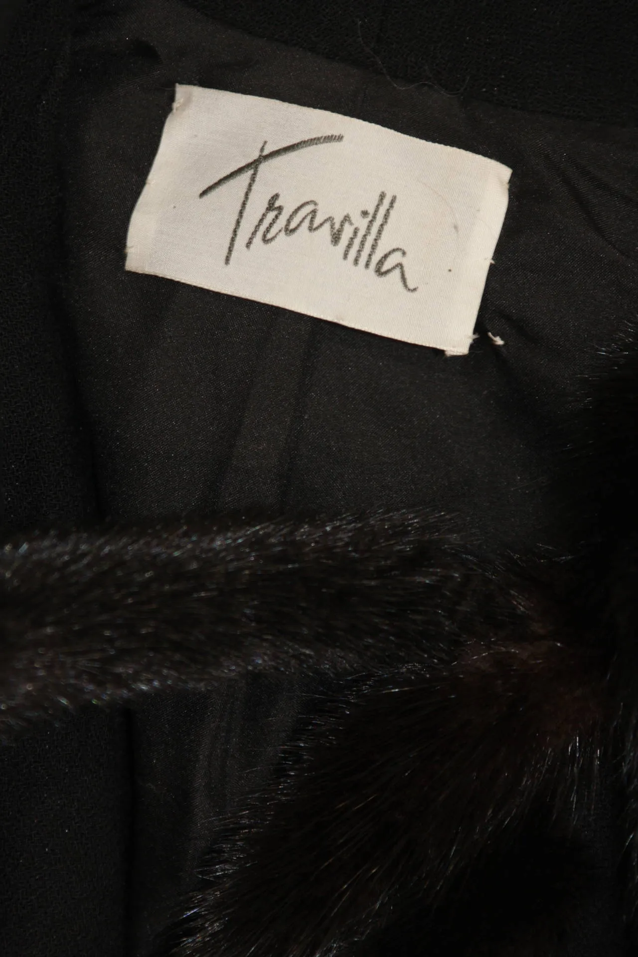 TRAVILLA Black Wool Suit w/ Mink Tail Jacket & Pencil Skirt Size 6-8