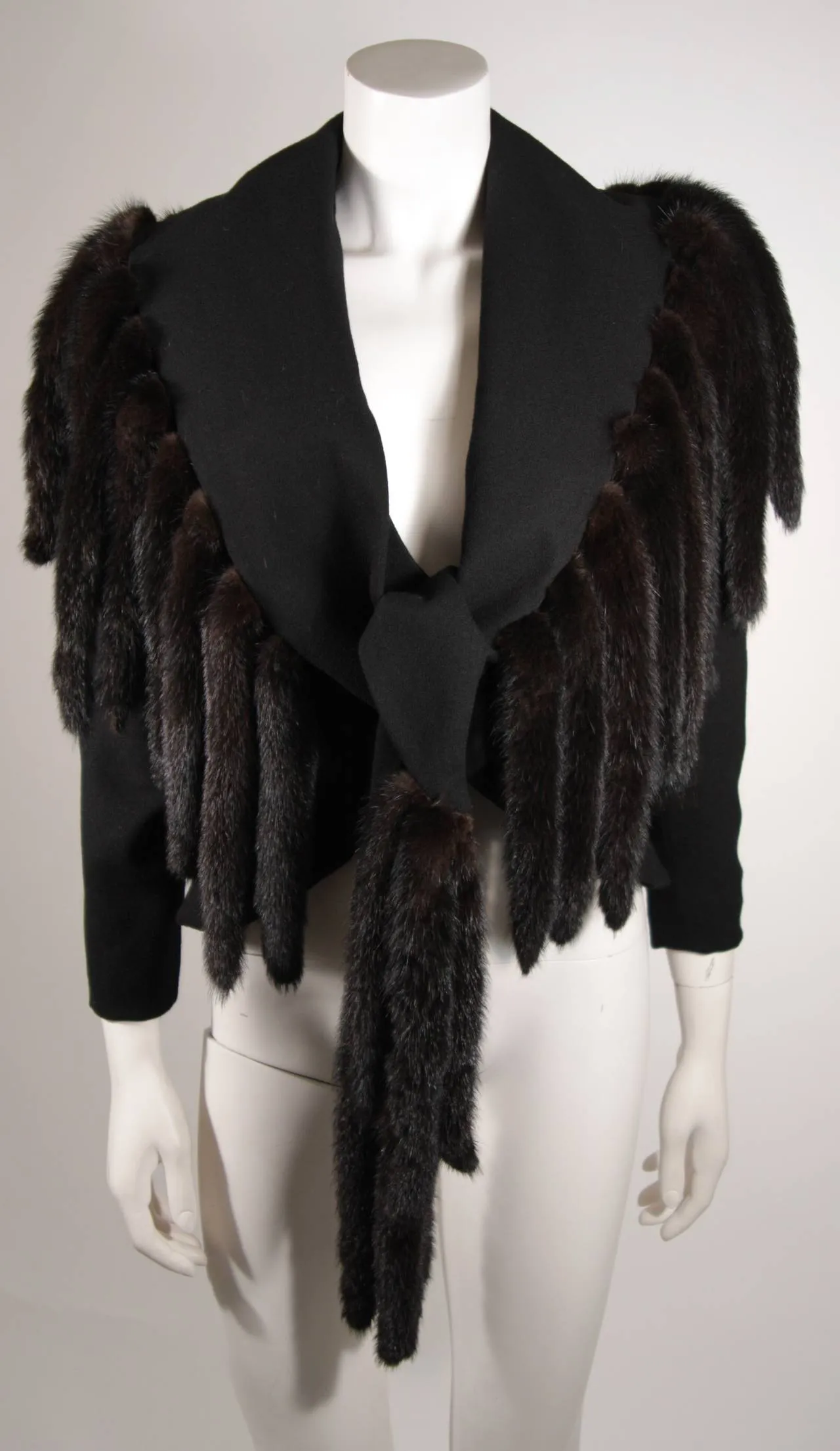 TRAVILLA Black Wool Suit w/ Mink Tail Jacket & Pencil Skirt Size 6-8