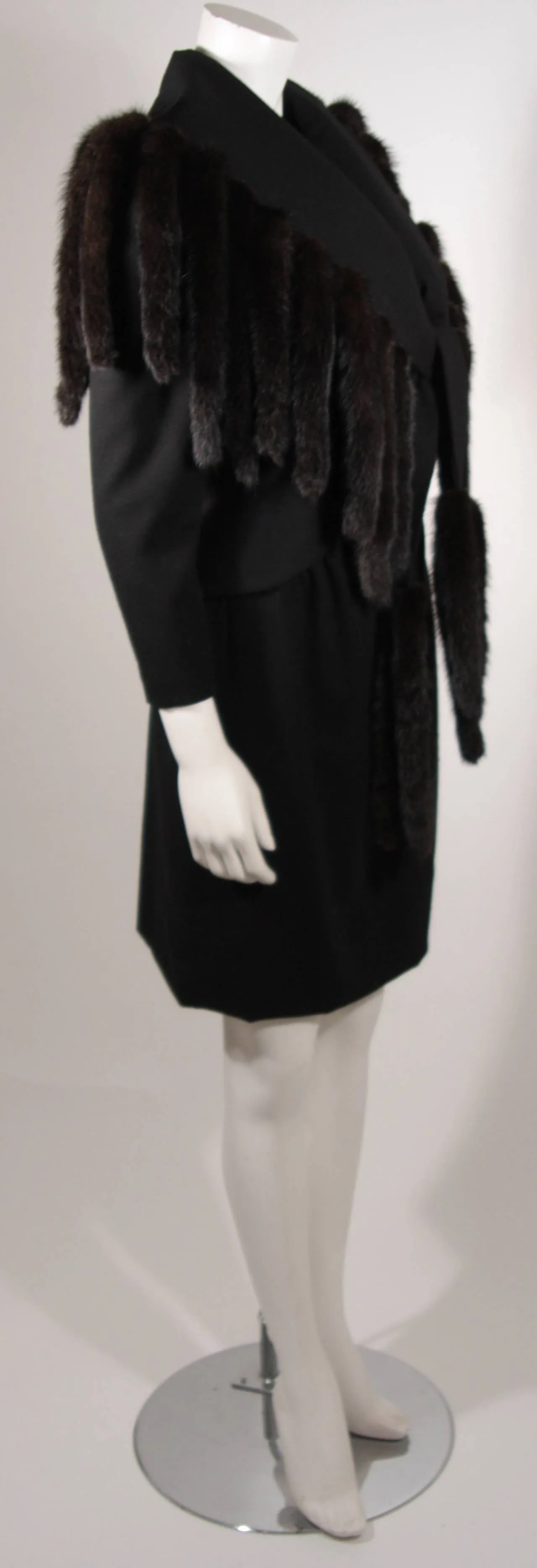TRAVILLA Black Wool Suit w/ Mink Tail Jacket & Pencil Skirt Size 6-8